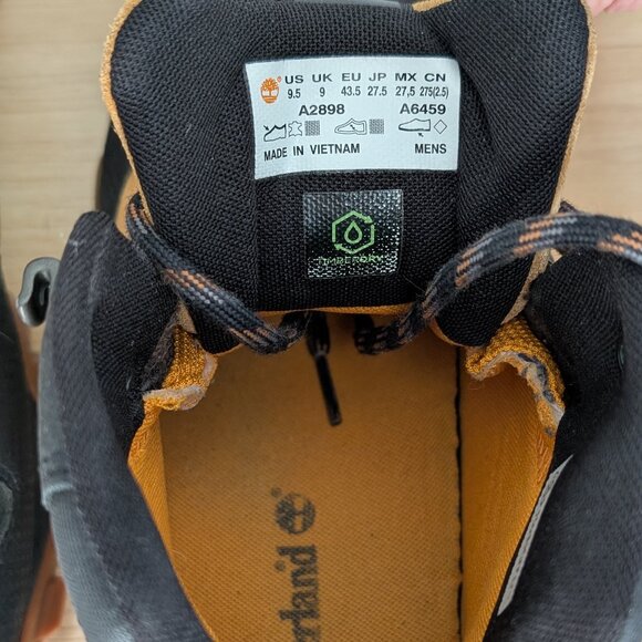 Timberland Men's Waterproof Hiking Boots – Size US 9.5 – Excellent Condition - Picture 3 of 3